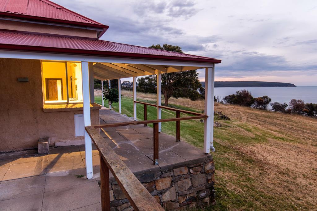 Antechamber Bay Retreats Villa Penneshaw Exterior photo